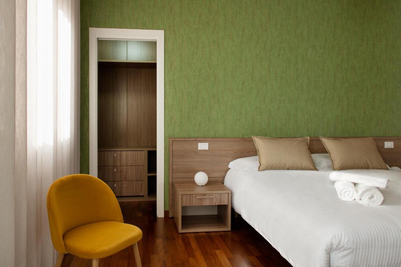 B&B Monna Lisa Rooms Montesano Scalo Exterior foto